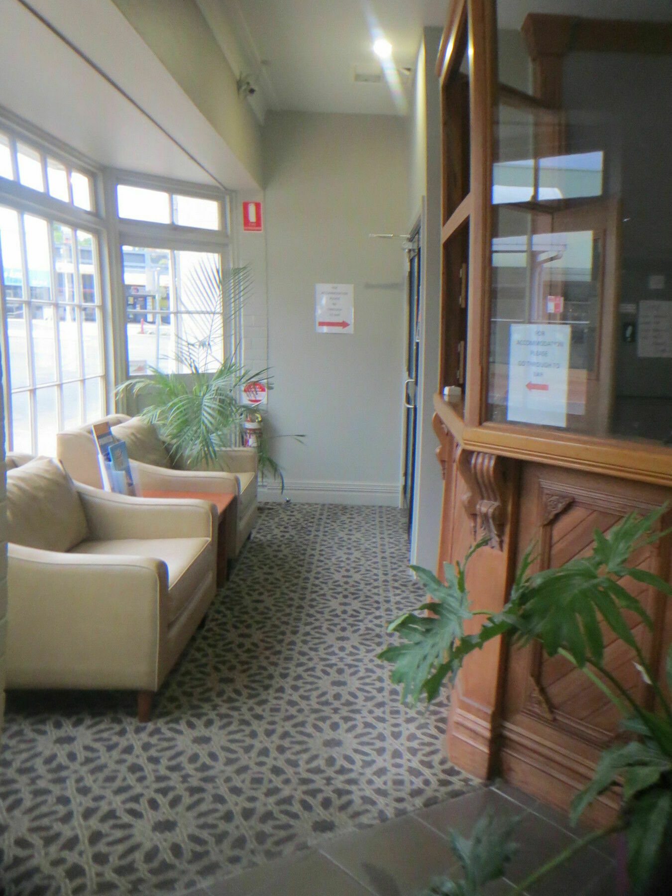 Coachman Hotel Motel Parkes Buitenkant foto